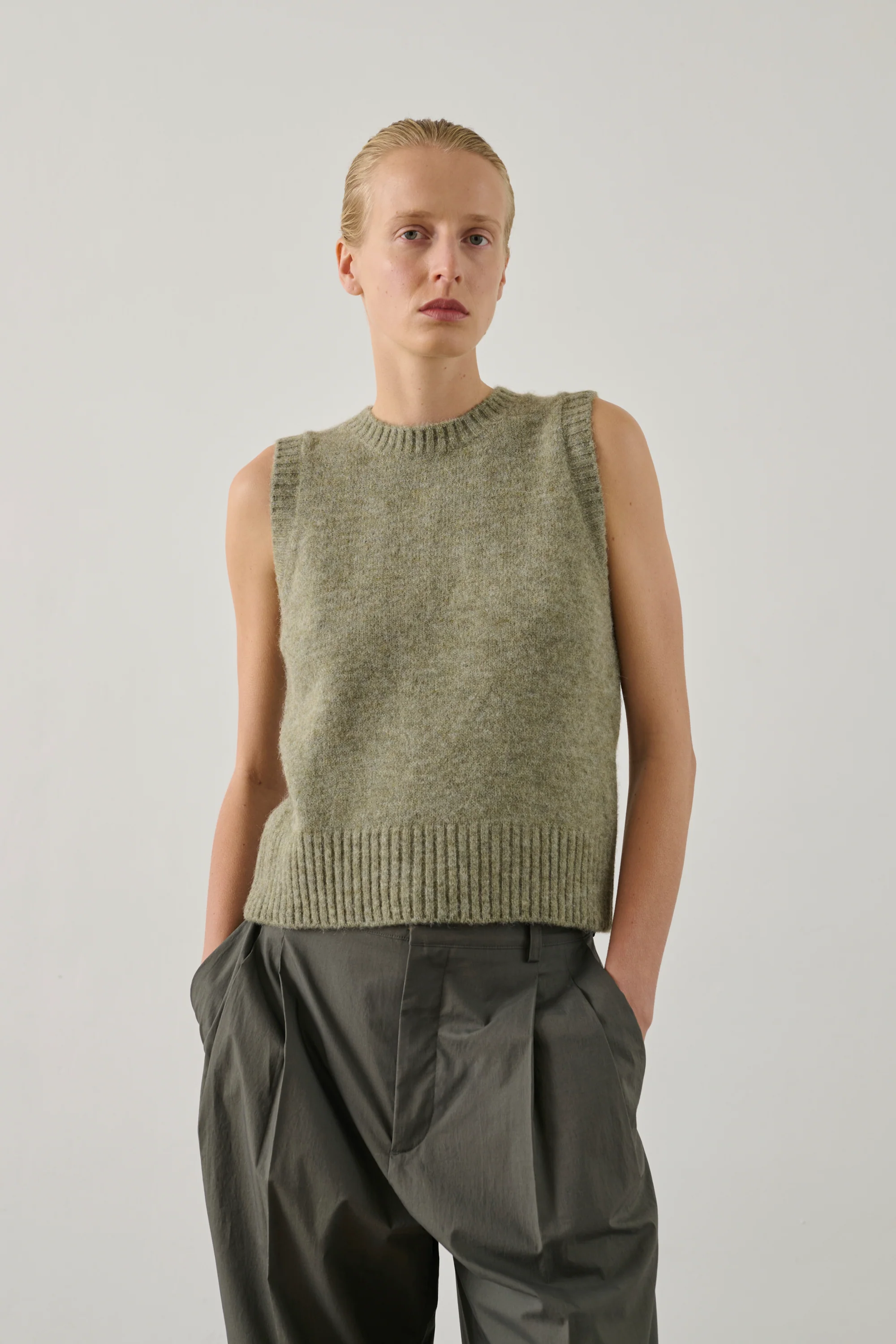 GREEN NAMASTE PULLOVER - Image 3